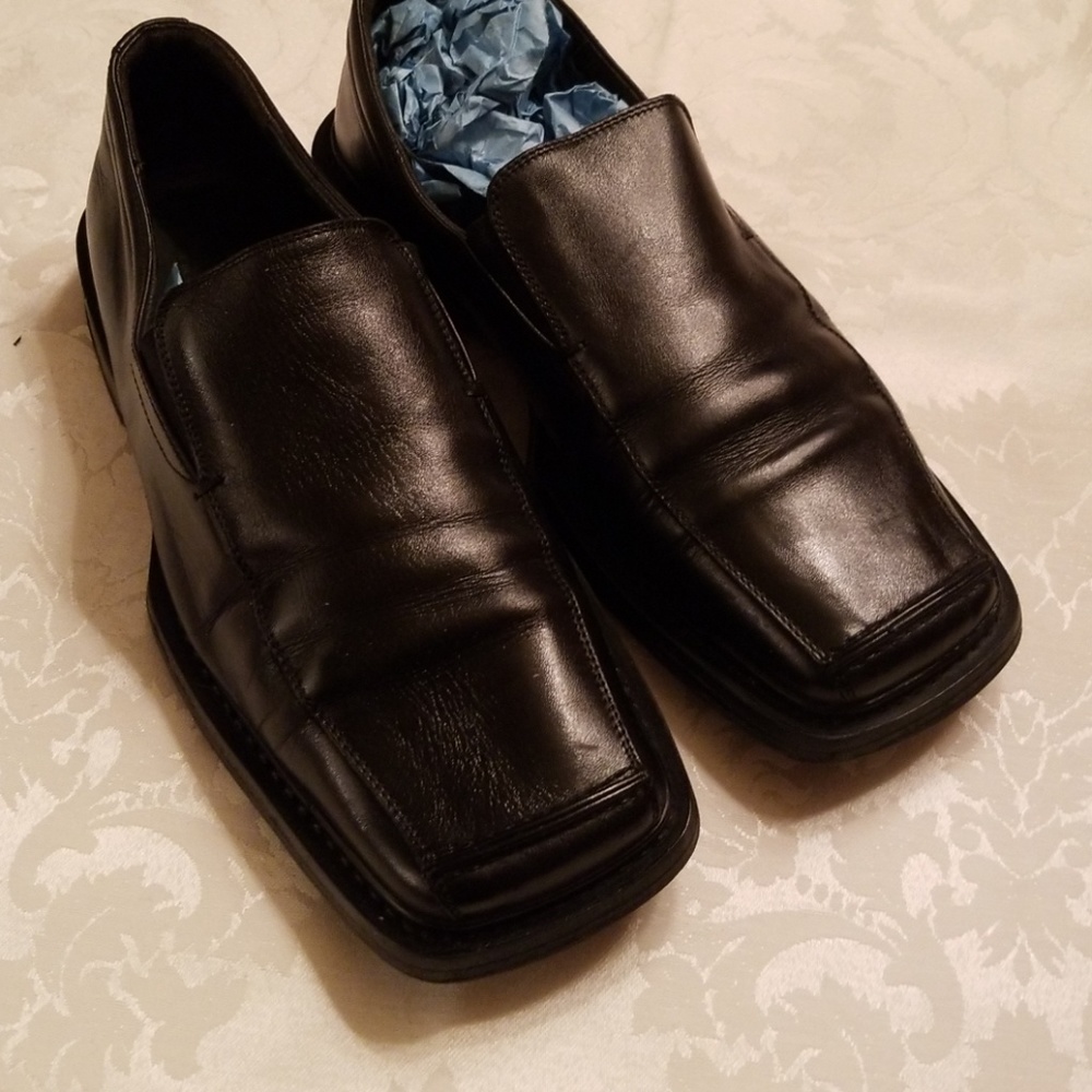 Pliner black italian leather loafer